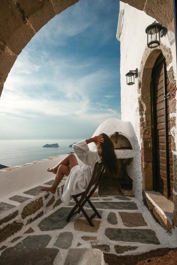 Plaka  Castrum Traditional Sunset Suites المظهر الخارجي الصورة