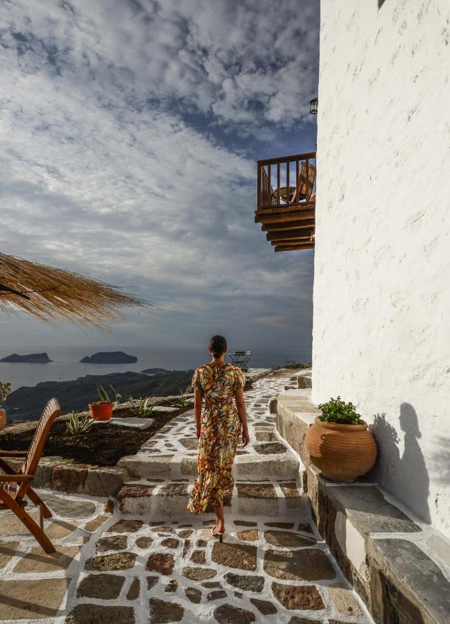 Plaka  Castrum Traditional Sunset Suites المظهر الخارجي الصورة