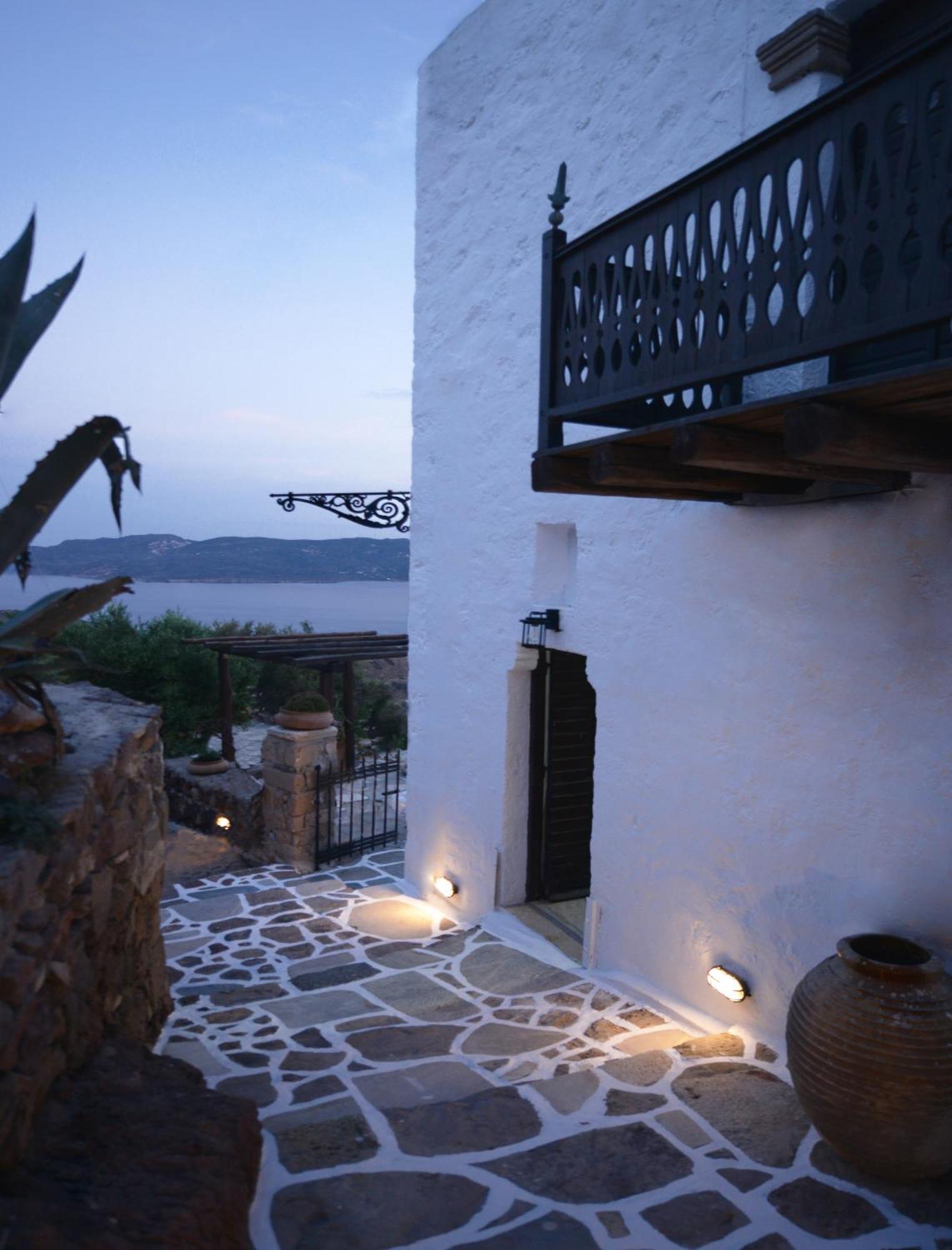 Plaka  Castrum Traditional Sunset Suites المظهر الخارجي الصورة