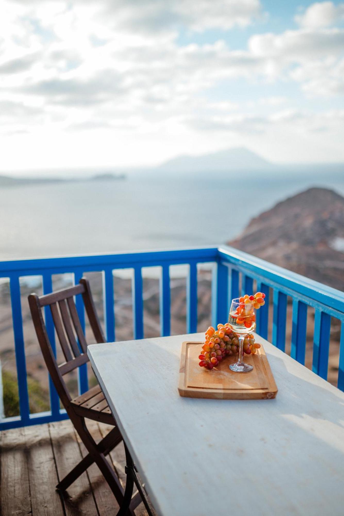 Plaka  Castrum Traditional Sunset Suites المظهر الخارجي الصورة